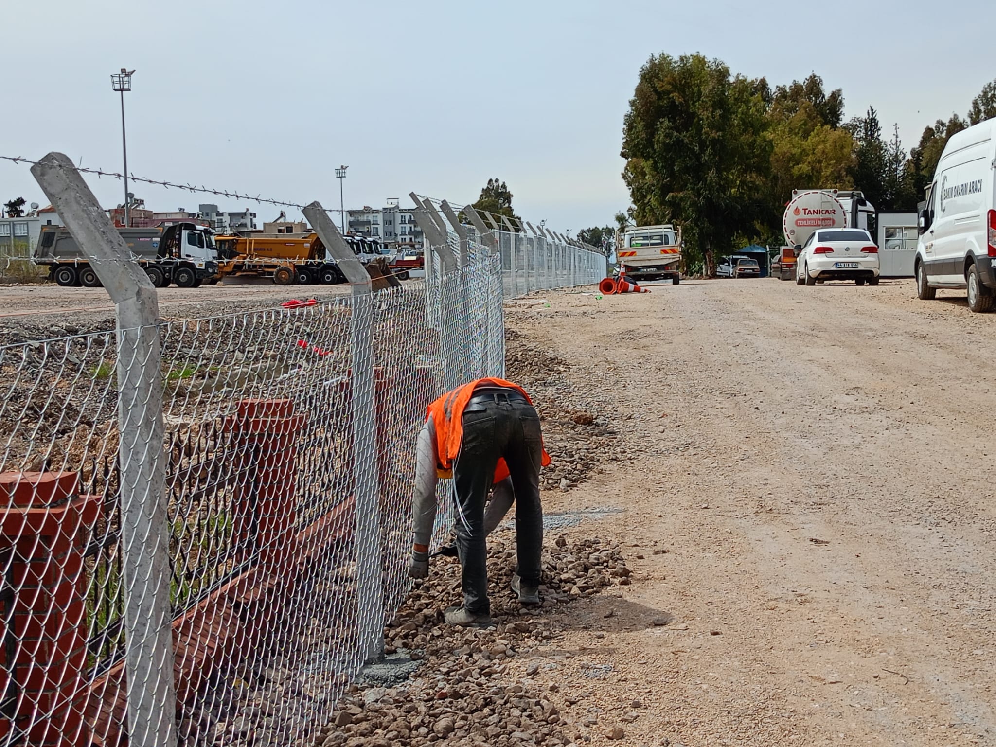 Beton Direkli Tel Örgü Kurumsal Proje Uygulaması 16